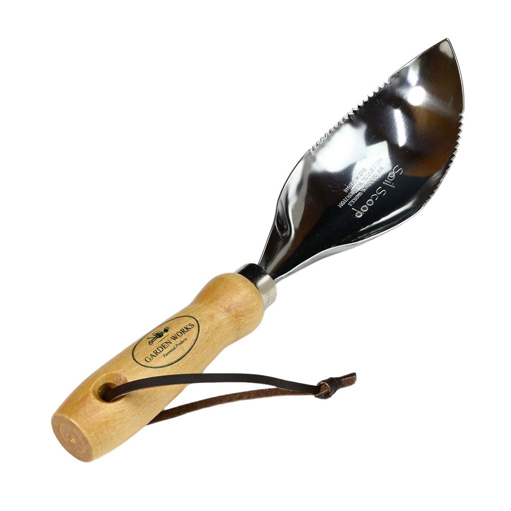 Real product photograph: Soil Scoop